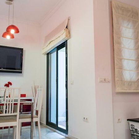 Apartamentos Rg Triana, Calle Castilla Con Patio 세비야 외부 사진