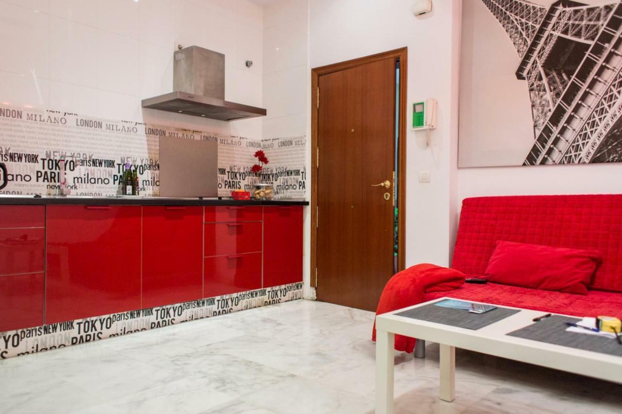 Apartamentos Rg Triana, Calle Castilla Con Patio 세비야 외부 사진